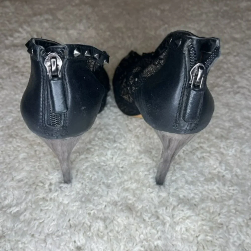 BCBG Maxazria Black Whim Lace Studded High Heel Booties Sz 6M - Picture 8 of 9